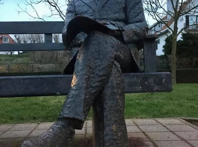 Einstein Апартаменты *